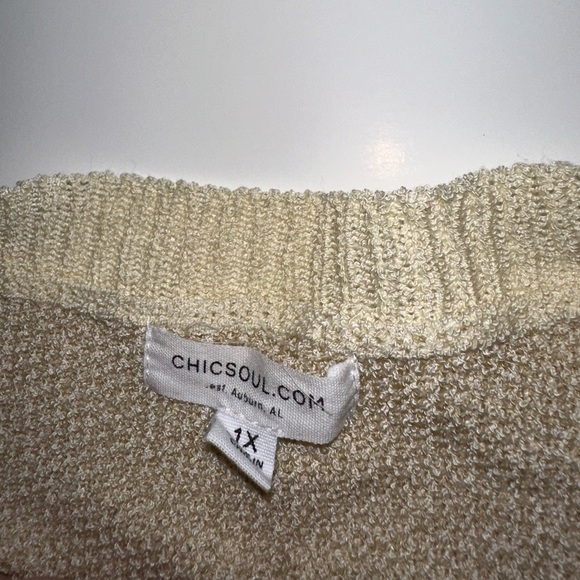 Chic Soul Women’s 1X Short Sleeve Sweater Aztec Print Knit Boho Casual Top - Picture 2 of 9